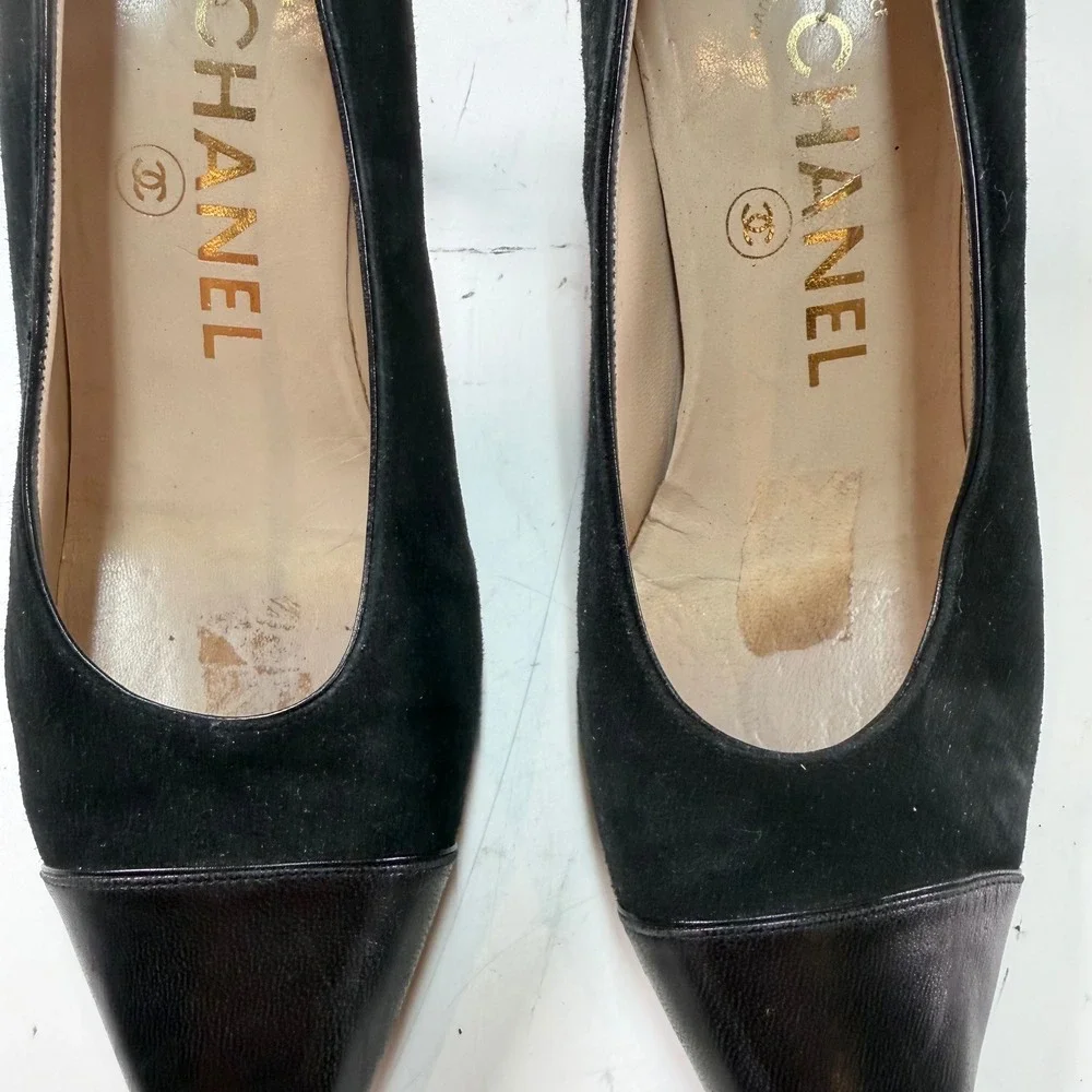 Chanel Vintage Black Leather Cap Toe Pumps Heels EU 36.5 (US Size 6.5)